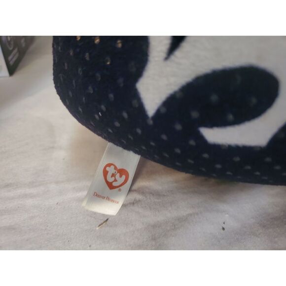 Broncos Beanie Baby Football plush
T05 - Picture 4 of 4